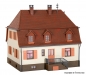 Preview: Kibri 38166 - Spur HO Wohnhaus mit Walmdach