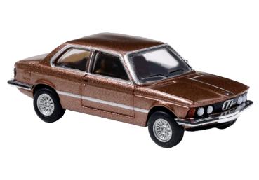 Brekina 24305  Spur HO BMW 325i  braun 1975