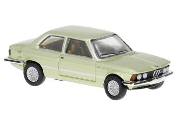 Brekina 24306 Spur HO BMW 325i  hellgrün 1975