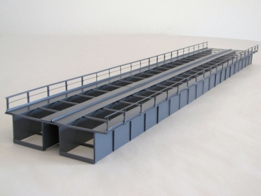 Hack T72-2 - Blechträgerbrücke, 72 cm, 2-gleisig, grau