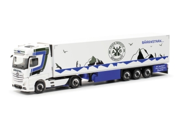 Herpa 317320 - Mercedes-Benz Actros 18 Gigaspace Kühlkoffer-Sattelzug "Trio Trans“