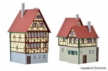 Kibri 37100 - Spur N Fachwerkhaus und Torhaus