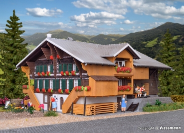 Kibri 38807 H0 Bauernhof Simmental