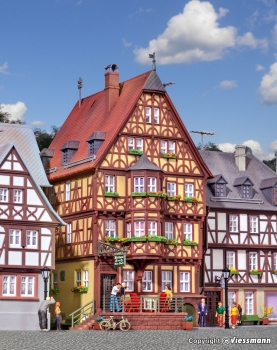 Kibri 38902 - Spur HO Haus mit Erker in Miltenberg