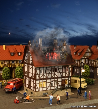 Vollmer 43728 - Spur HO Brennendes Haus