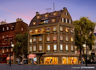 Vollmer  43783 - Spur HO Café mit Inneneinrichtung und LED-Beleuchtung, Funktionsbausatz