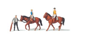 Preiser 79185 - Spur N Auf dem Reiterhof