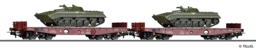 Tillig 70055 - 2er Set Schwerlastwagen Rmms 3960 mit zwei Panzern, DR