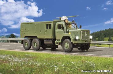 Viessmann 8065 - Spur H0 Feuerwehr MAGIRUS DEUTZ 3-achs mit Rundumleuchte, Militär, Basis, Funktionsmodell