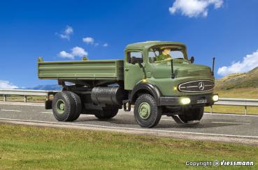 Viessmann 8161 - Spur HO MB Rundhauber 2-achs mit Kipp-Pritsche, Militär, Basis, Funktionsmodell