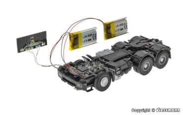 Viessmann 8409 - Spur H0 MB Actros 3-achs Fahrwerk, Basis