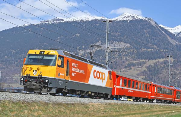 Bemo 1650181 - Spur HO RhB Ge 4/4 III 641 Universallok "Coop"  H0-2L H0 Normalspur