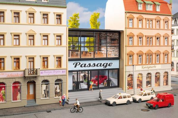 Auhagen 13360 - Spur TT Moderne Stadthaus-Passage mit Glasfront