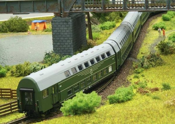 KRES 1971N - Spur TT 5teiliger Doppelstockgliederzug DGBgqe Ep. IV DR, mit Steuerabteil