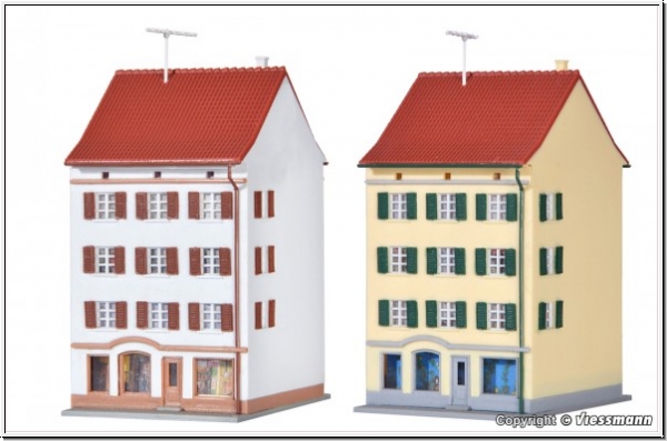 Kibri 36843 - Spur Z Mehrstöckiges Wohnhaus mit Ladengeschäft, 2 Stück