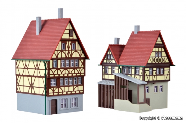 Kibri 37100 - Spur N Fachwerkhaus und Torhaus