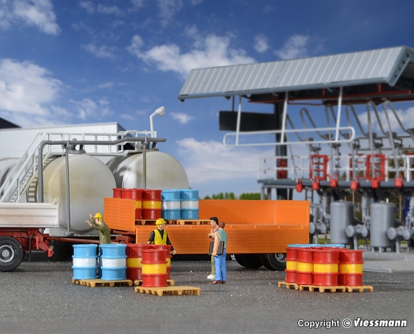 Kibri 37386 - Spur N Benzinfässer, 32 Stück