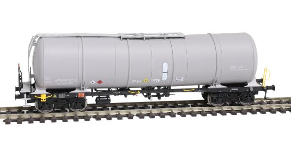 Igra Model 96210070 - Spur HO Kesselwagen Zacns 88 LBA-CH
