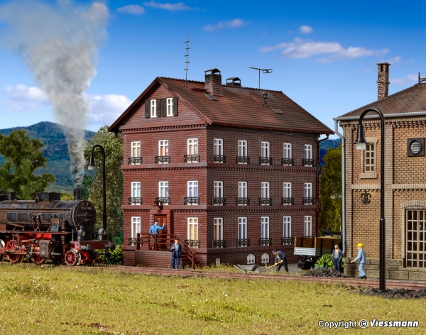 Vollmer 43805 - Spur HO Eisenbahner-Wohnhaus