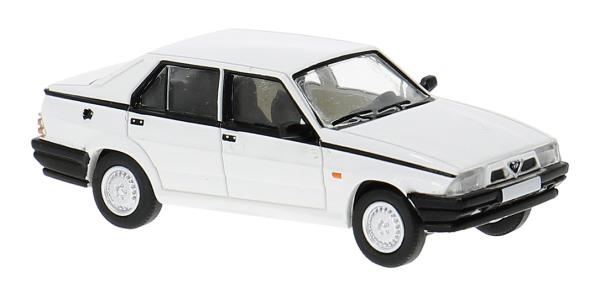 PCX870784 - Spur H0 Alfa Romeo 75, weiß  1988