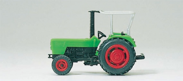 Preiser 17913 HO Ackerschlepper DEUTZ D 6206 mit Mähbalken. Fertigmodell