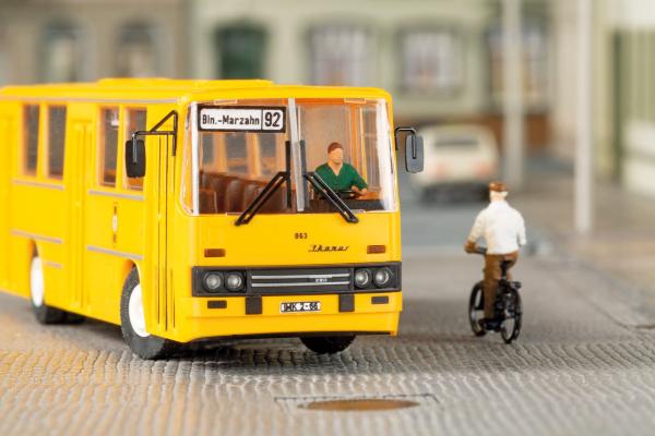 Auhagen 66058 - Spur TT Bus IKARUS 260 Berlin