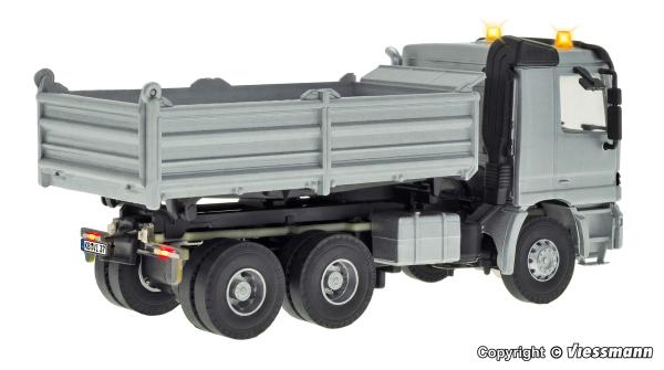 Viesmann 8037 Spur HO MB ACTROS 3-achs Muldenkipper mit Rundumleuchten, silber, Funktionsmodell