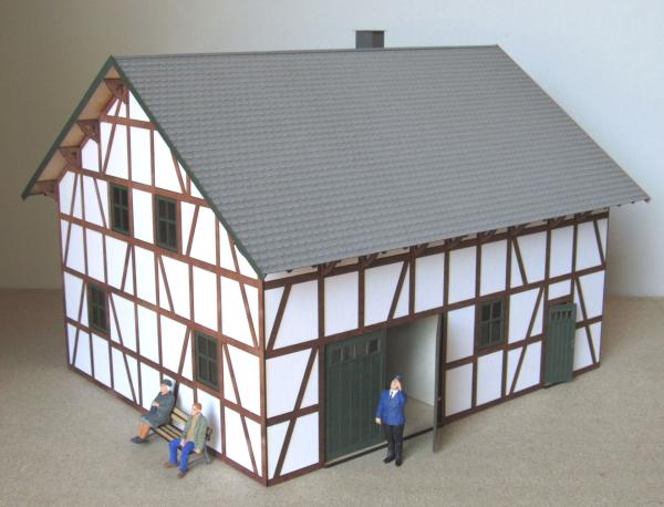 Laffont E501 - Spur i  Fachwerk-Bauernhaus verputzt