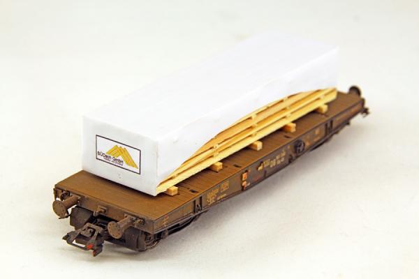 Ladegüter Bauer H01342 - Spur HO Balkenstapel unter Teilplane