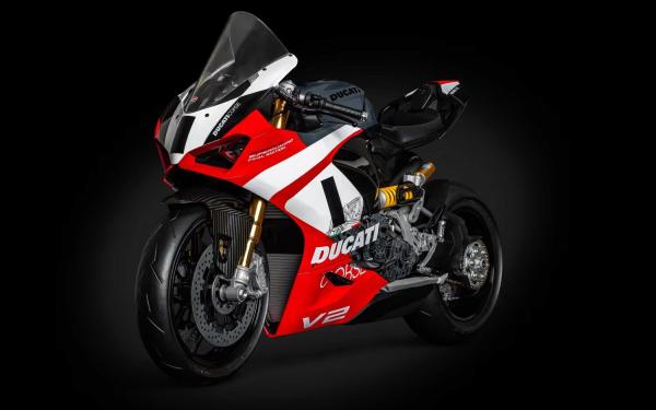 Pocher HK124  Ducati Panigale - V2 Superquadro Final Edition 1:4