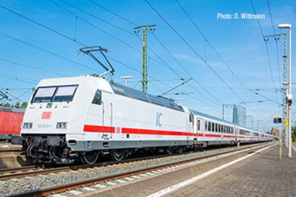 Roco 79986 - Elektrolokomotive 101 013-1 „50 Jahre IC‟, DB AG
