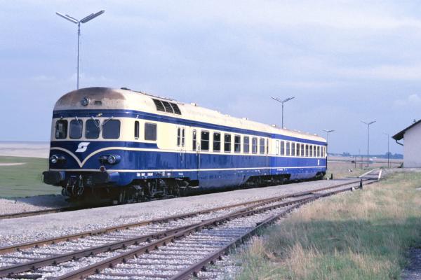 Jägerndorfer 25222 - Spur H0  2-teiliger Diesel-Triebwagen 5145.05, Digital mit Sound, Epoche IV, High-End-Edition DC - mit Innenbeleuchtung