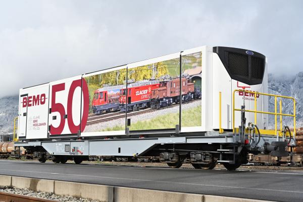 Bemo 2592150 - Spur HO -3L AC  RhB Sb 65616 Jubiläumswagen "50 Jahre BEMO"