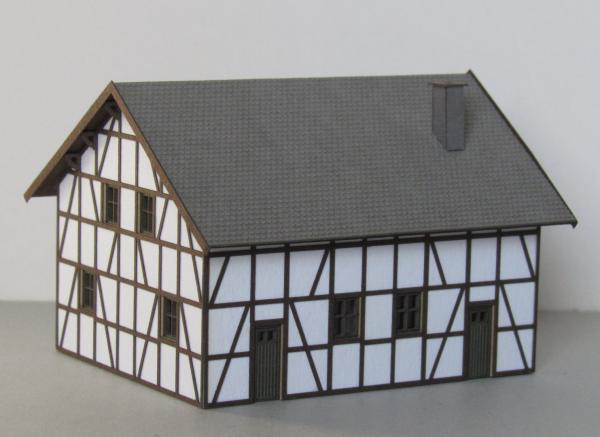 Laffont N501 - Spur N  Fachwerk-Bauernhaus verputzt