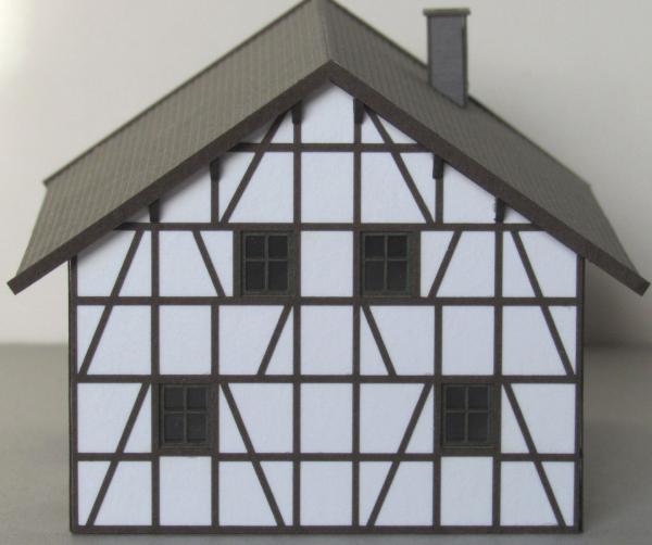 Laffont N501 - Spur N  Fachwerk-Bauernhaus verputzt