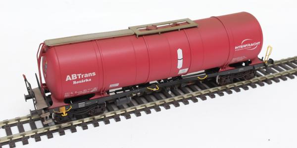 Igra Modelll 96110063w  - Spur HO Kesselwagen  Zacns 88 Interfracht / AB Trans Rozárka gealtert., Ep.VI