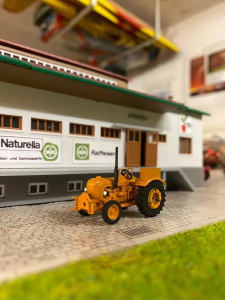 Kußmaul Modell H0-POD-B308-AOX - Spur HO Porsche Diesel Super B308 "abgerüstet" Traktor Schlepper