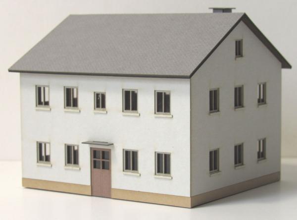 Laffont T3101 - Mehrfamilienhaus 2-geschossig, DDR-Mehrfamilienhaus