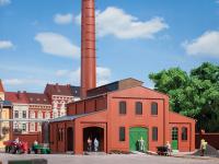 Auhagen 11431 - HO Heizhaus mit Schornstein