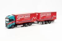 Herpa 316675 - Iveco S-Way Wechselkoffer-Hängerzug 'Gruber Logistics'