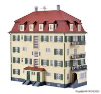 Kibri 38354 - Spur HO Mehrfamilienhaus mit Balkon