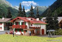 Vollmer 47754 - Spur N Chalet Edelweiss m. Carport