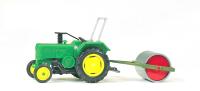 Preiser 17929 HO Ackerschlepper mit Ackerwalze