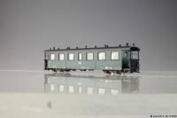 PMT 52430 - Spur HOe Einheitspersonenwagen 1. Klasse, DR grün, Ep.III