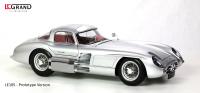 LEGRAND LE105 -  MERCEDES-BENZ 300 SLR „UHLENHAUT COUPÉ“ 1/8 KIT RED