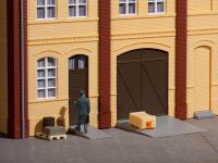 Auhagen 80251 - Spur HO Tore und Türen braun, Stufen, Rampen