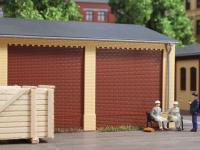 Auhagen 80411 - Spur HO Säulen kurz und Ziegelfriese, gelb