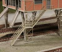 Joswood 40069 - Treppe mit Absatz